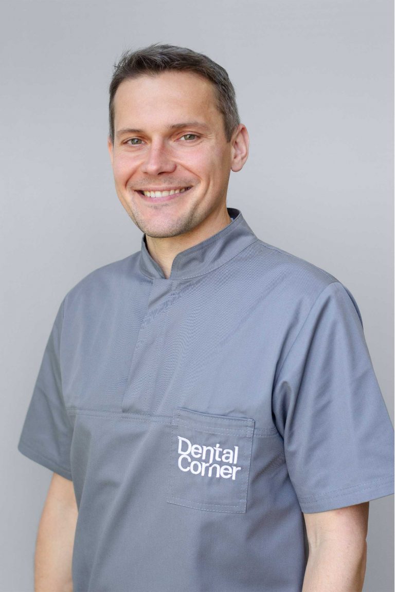 Piotr Bąk – Endodonta Wrocław